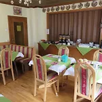 Haus Elena