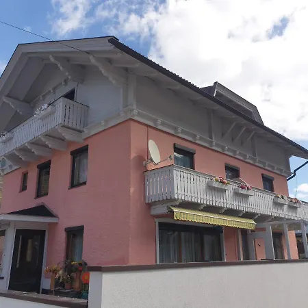Haus Elena Lainach