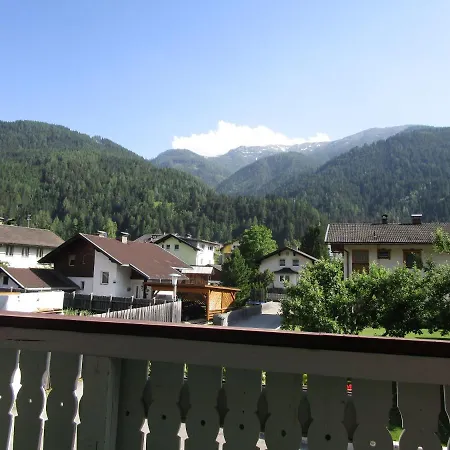 Bed & Breakfast Haus Elena