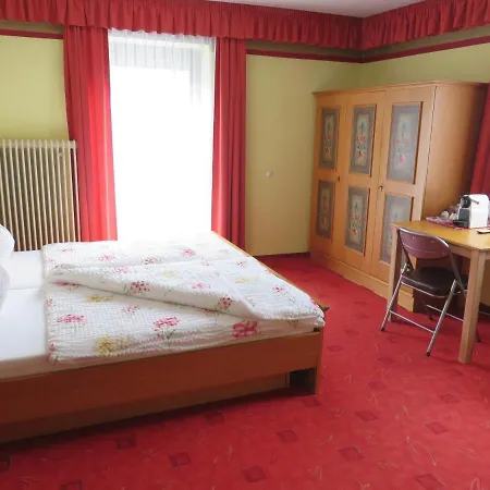 Haus Elena Отель типа 