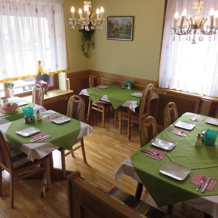 Haus Elena 3* Lainach