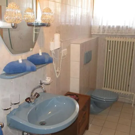 Bed & Breakfast Haus Elena
