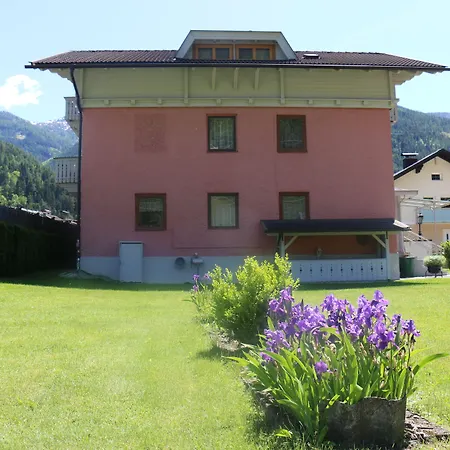 Haus Elena Lainach