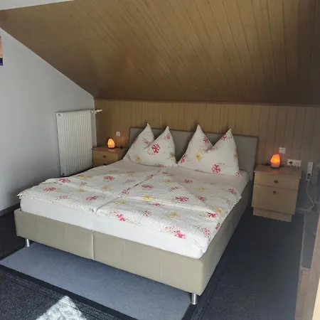 Haus Elena Frühstückspension Lainach