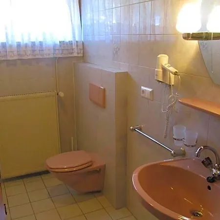 Bed & Breakfast Haus Elena 3*