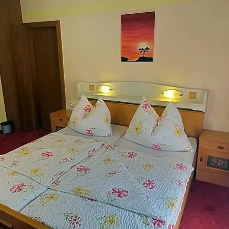 Haus Elena Bed & Breakfast
