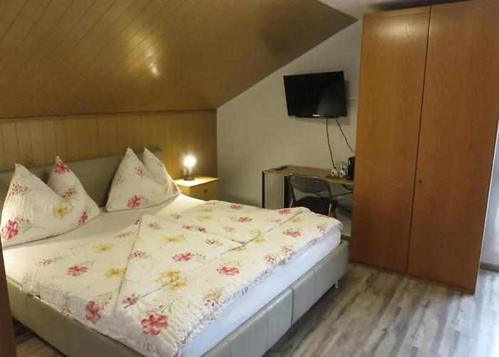 Haus Elena לינה וארוחת בוקר