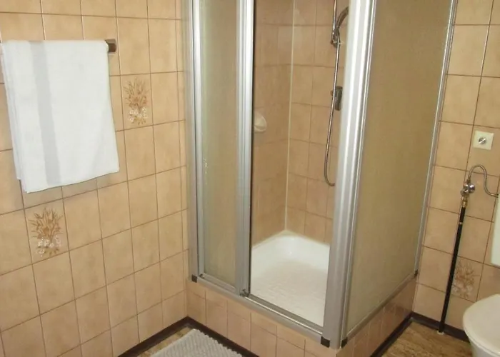 Haus Elena לינה וארוחת בוקר 3*